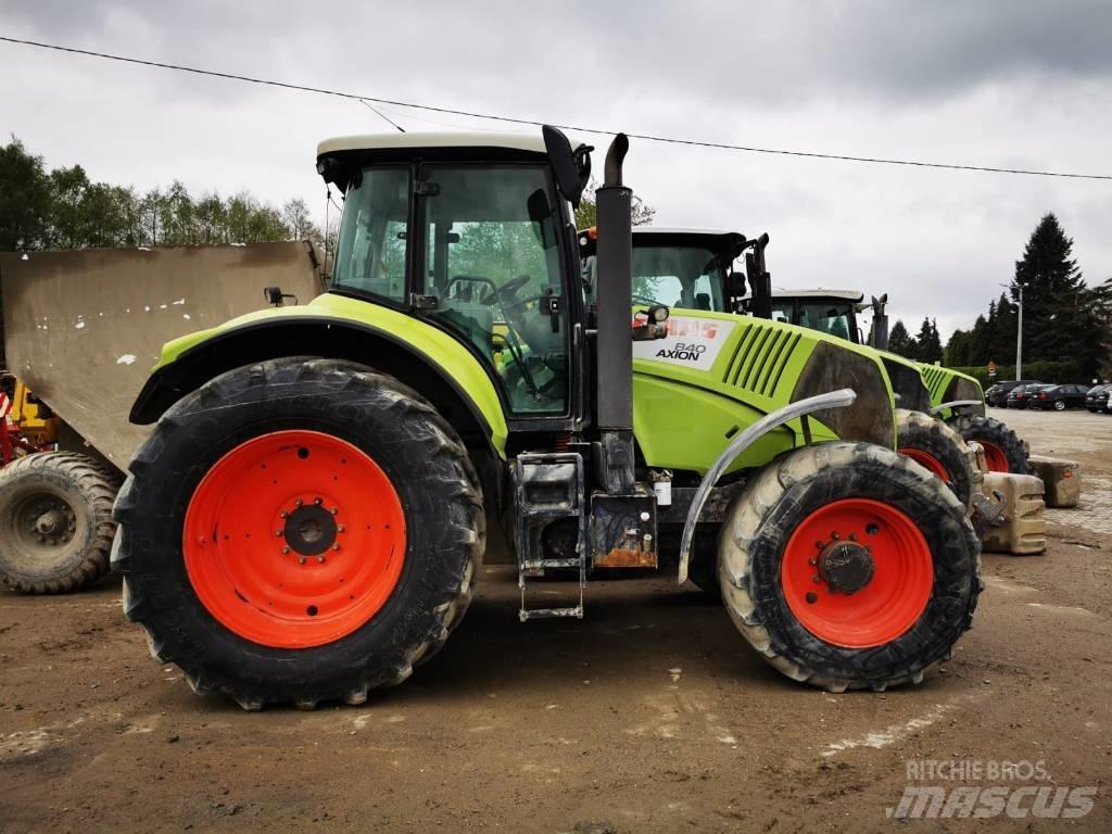 CLAAS Axion 840 Traktori