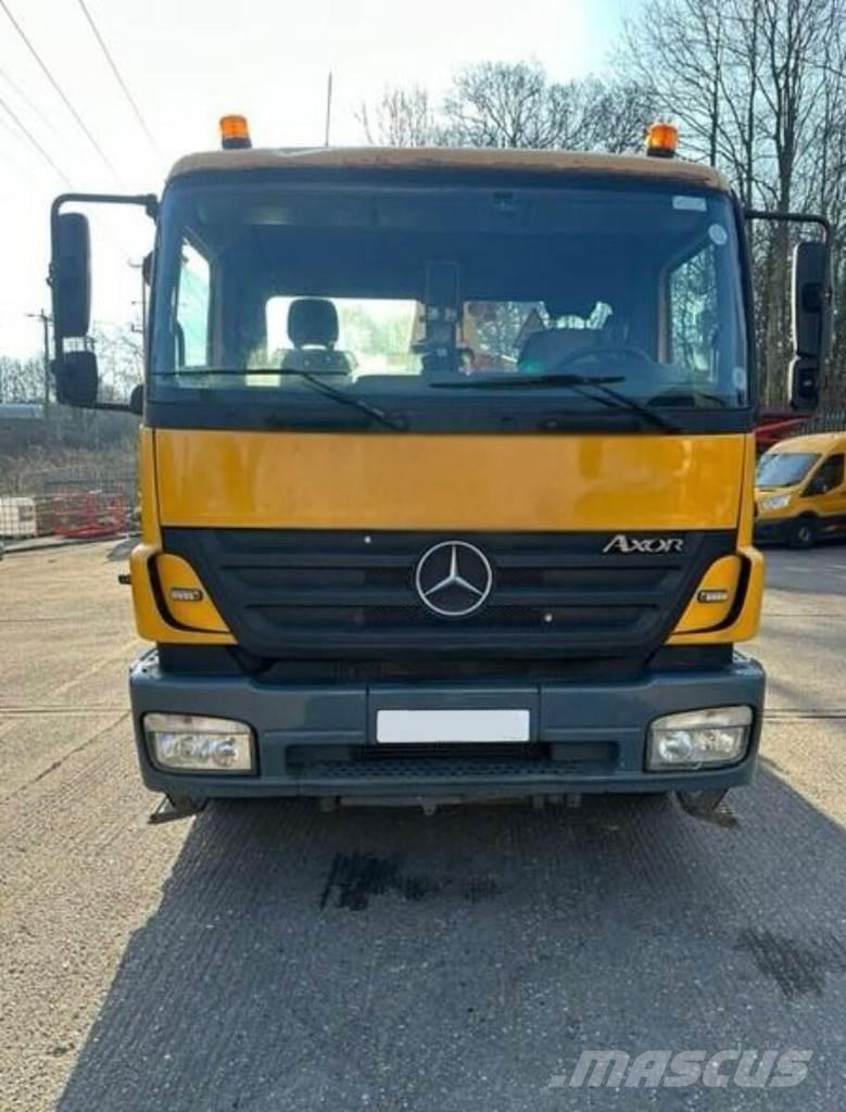 Mercedes-Benz Axor Kravas mašīna- betona sūknis