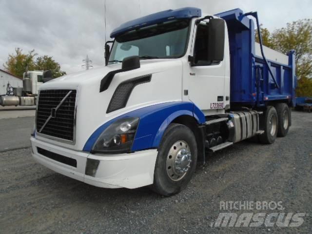 Volvo VNL Pašizgāzējs