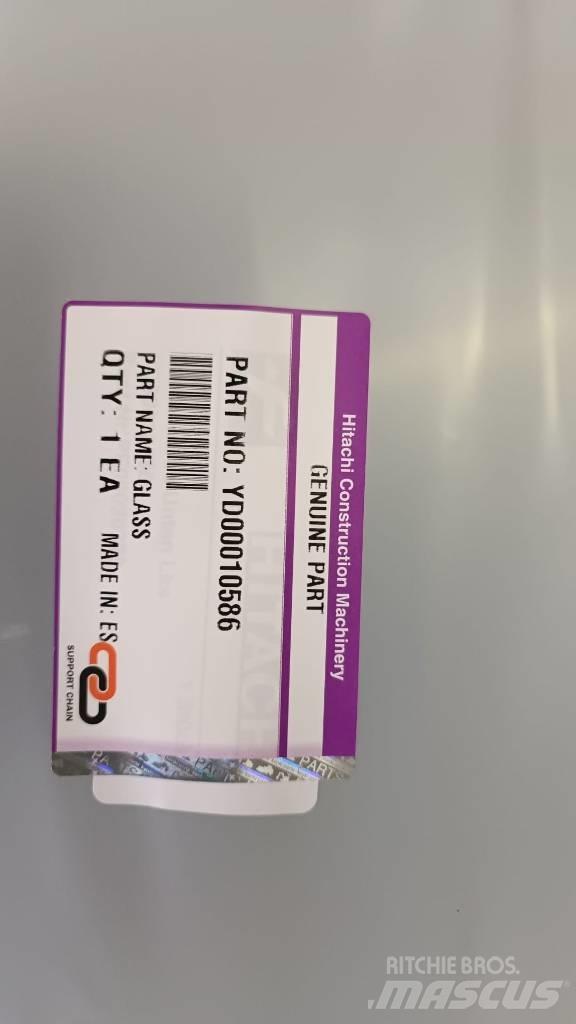 Hitachi ZX 19-5 Kabīnes un interjers