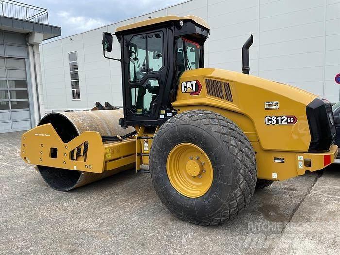 CAT CS 12GC Vienvalča grunts veltņi