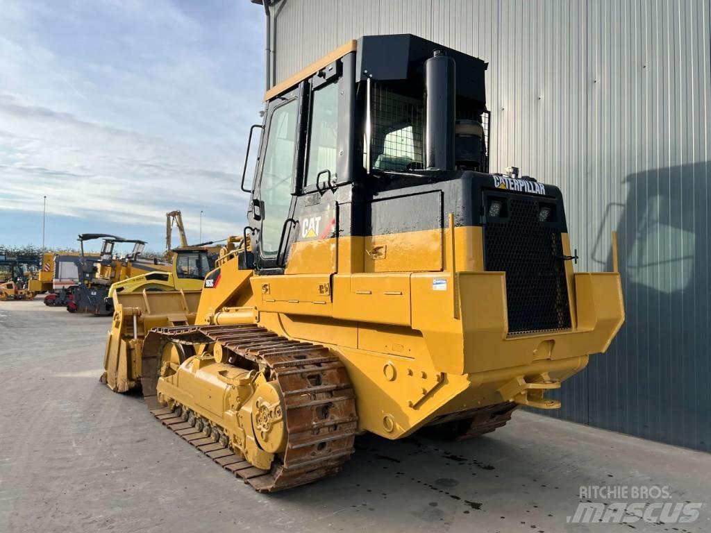 CAT 963C Kāpurķēžu iekrāvēji