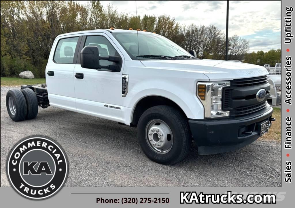 Ford F 350 XL SD Šasija ar kabīni