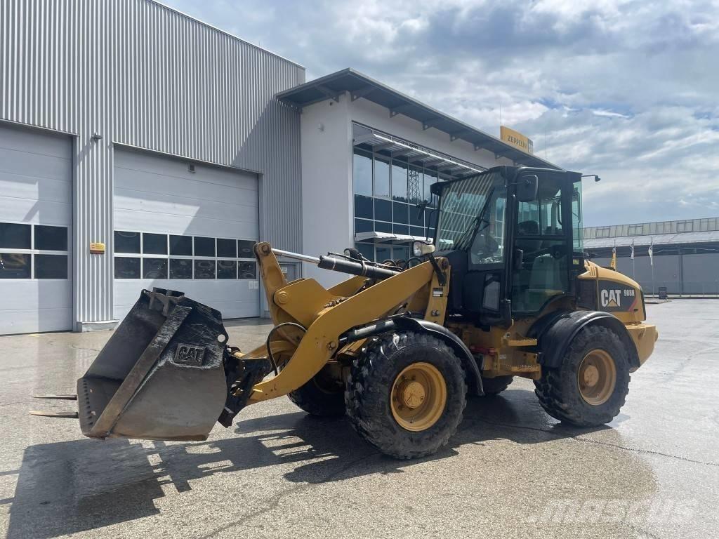 CAT 908 H 2 Iekrāvēji uz riteņiem