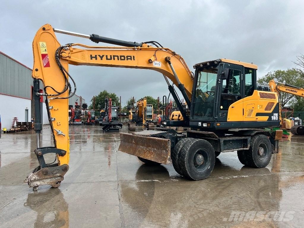 Hyundai HW140 Ekskavatori uz riteņiem