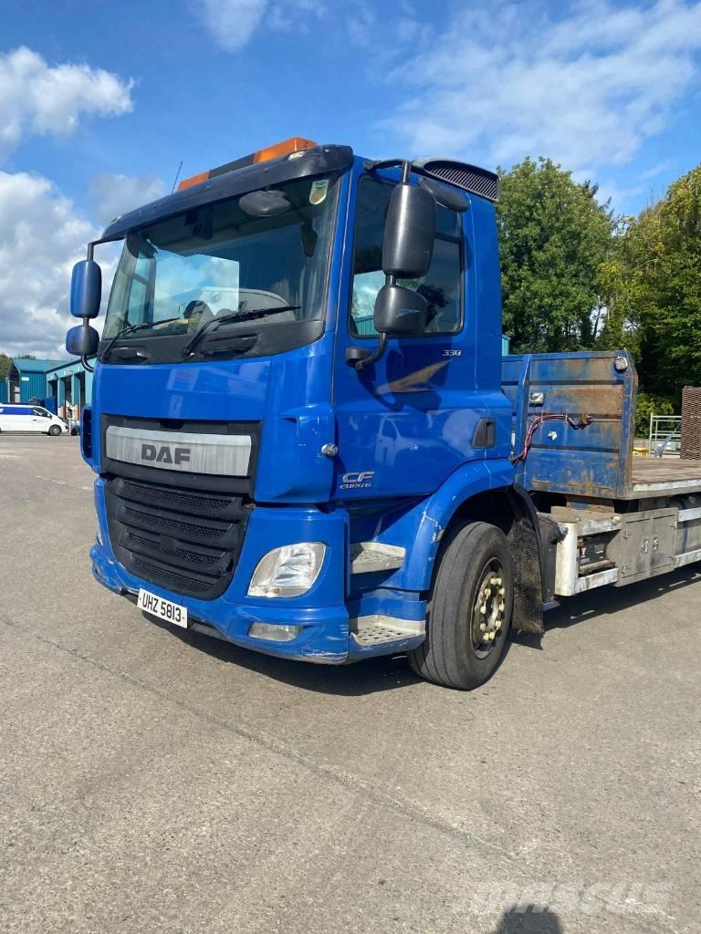 DAF CF 330 Smagās mašīnas ar celtni