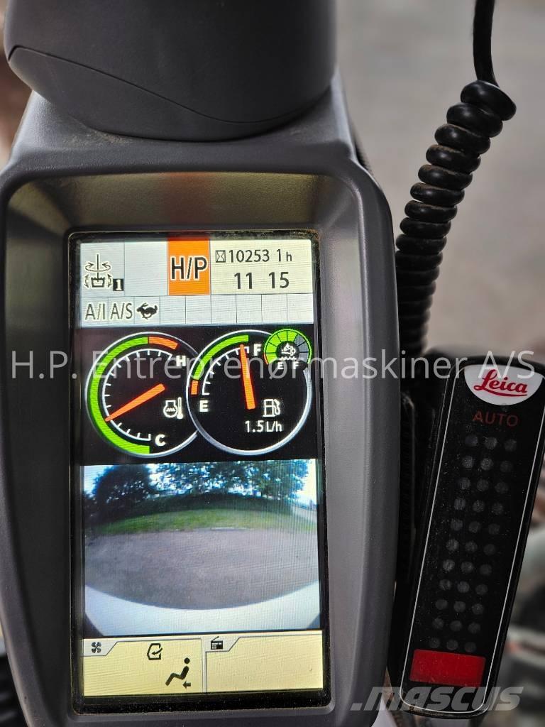 Hitachi ZX300LC-6 Kāpurķēžu ekskavatori