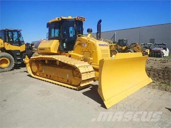 Komatsu D71PXi-24 Kāpurķēžu buldozeri