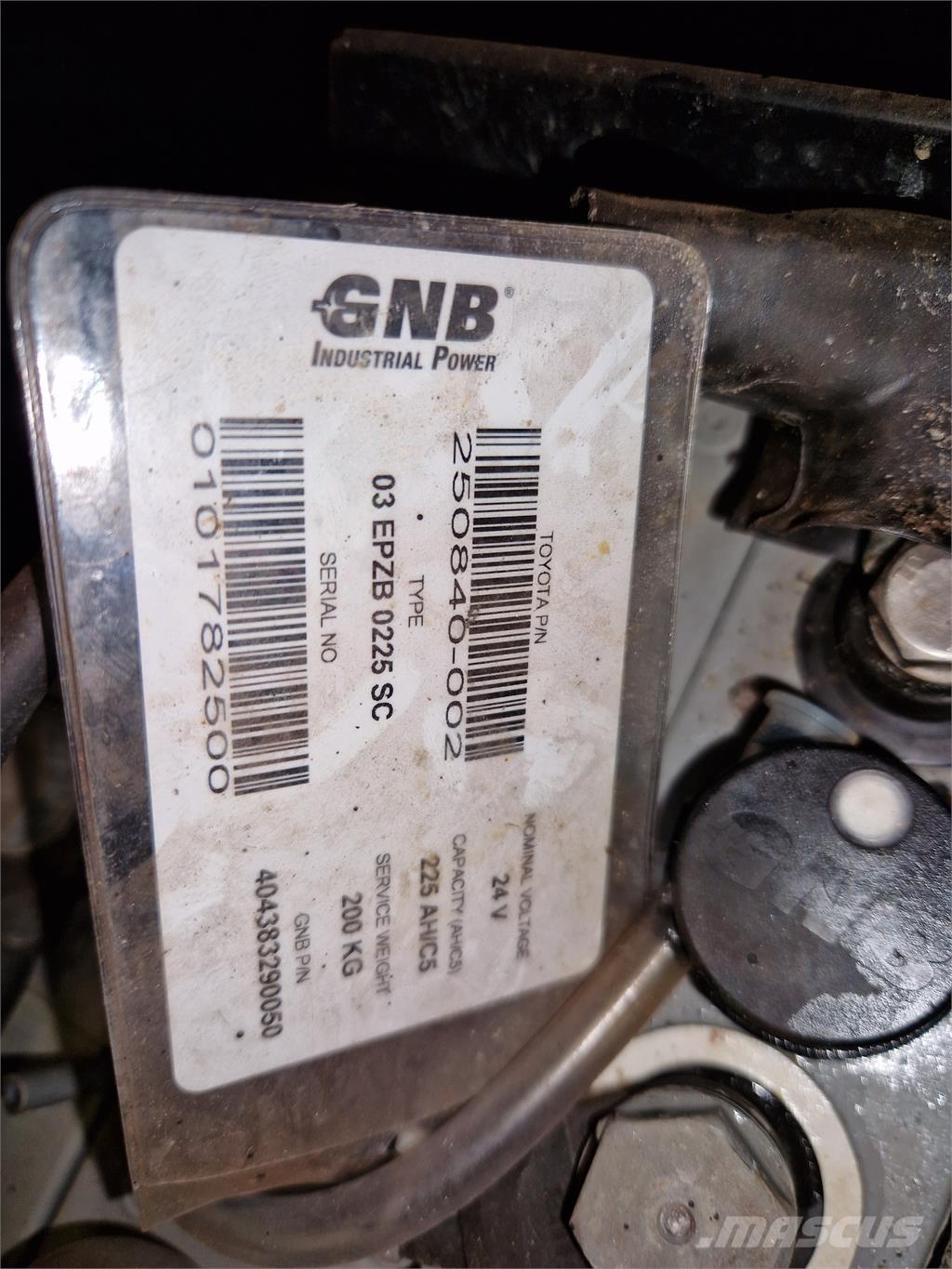 Toyota SWE200D Pašgājēji krautnētāji