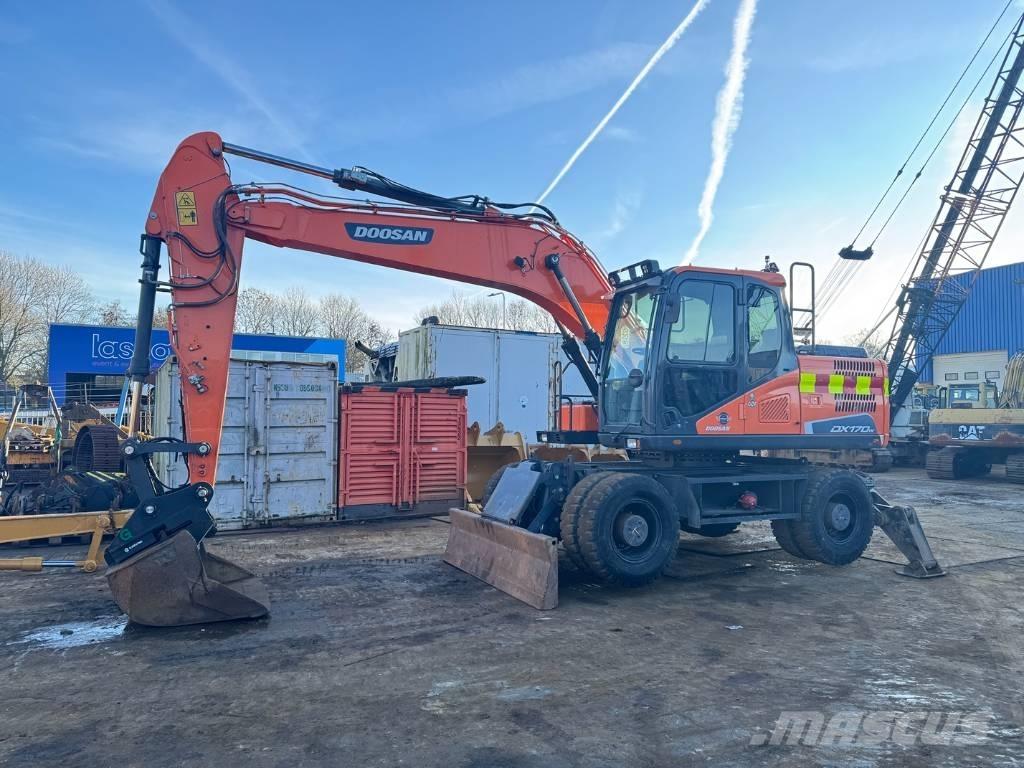 Doosan DX 170 W - 5 Ekskavatori uz riteņiem