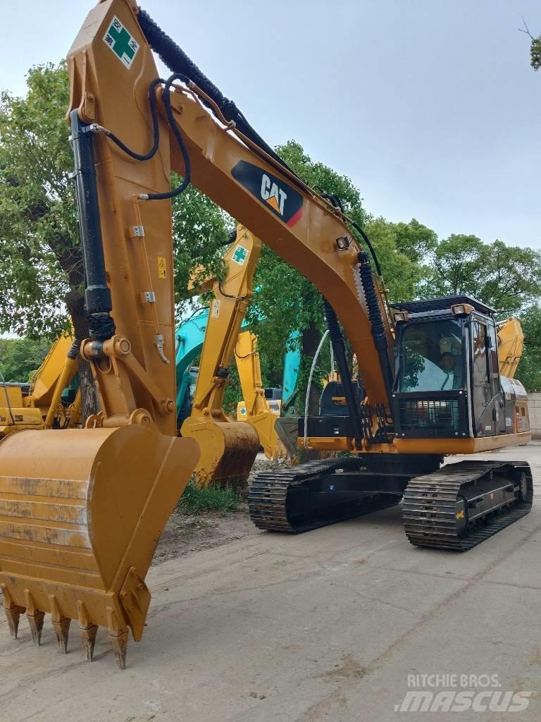 CAT 320D2L Kāpurķēžu ekskavatori