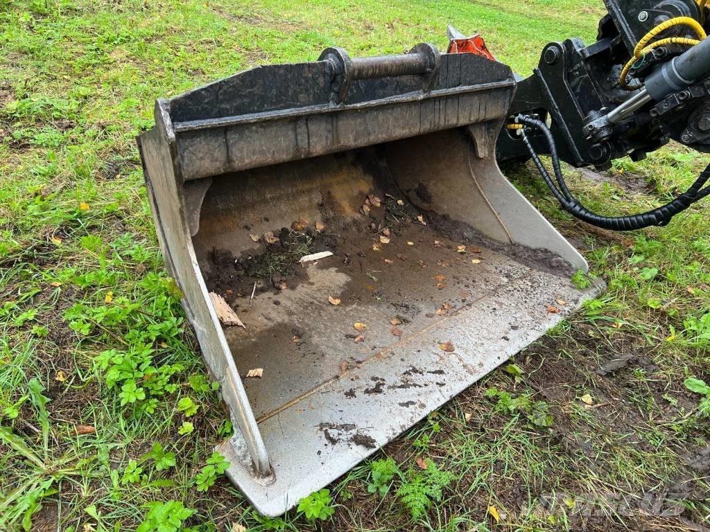 Komatsu PC138US-11 Kāpurķēžu ekskavatori