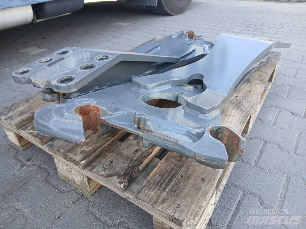 CLAAS Voorladersteun Traktori