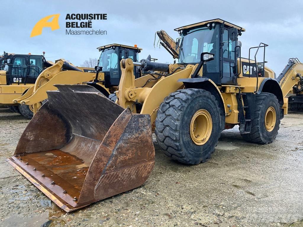 CAT 966M Iekrāvēji uz riteņiem