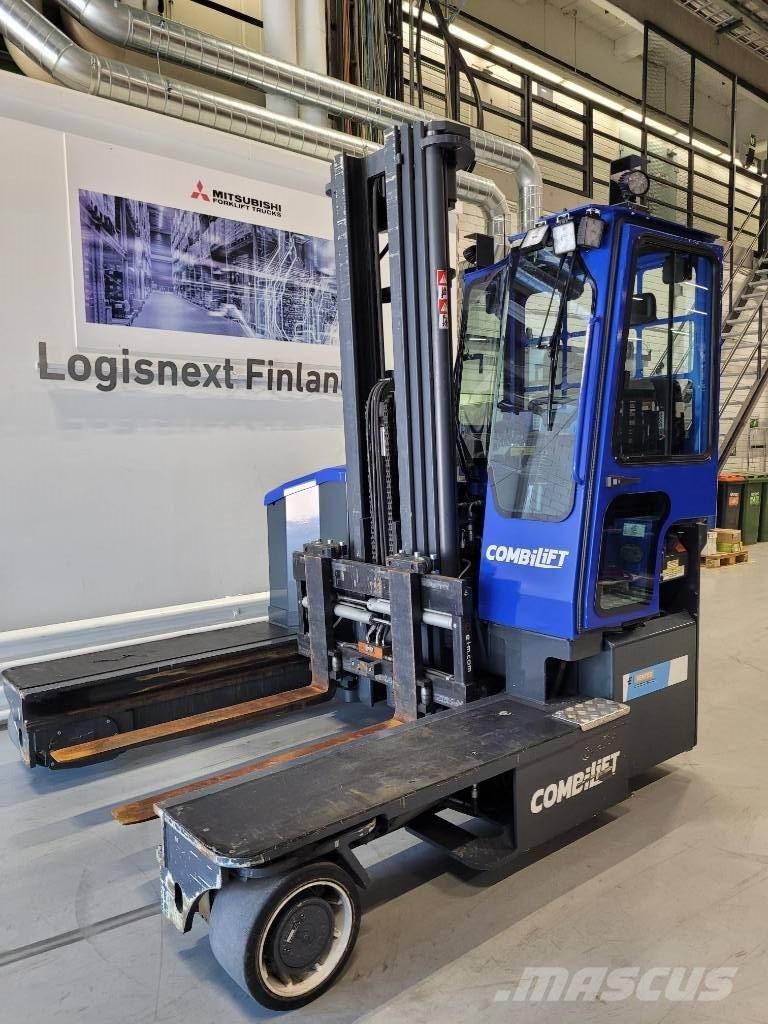 Combilift C4500 ET Četru virzienu krāvēji