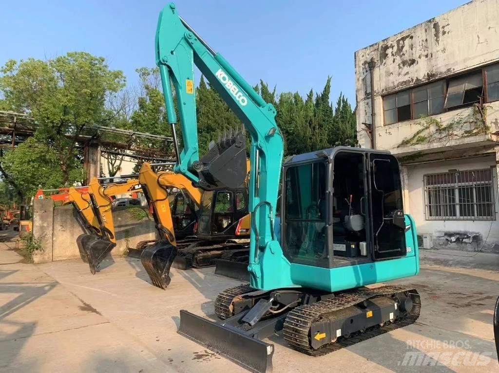 Kobelco SK80D Vidēja lieluma ekskavatori 7 t - 12 t