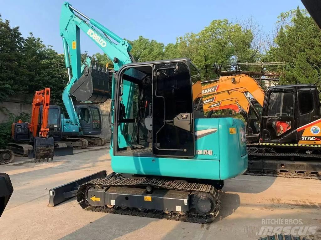 Kobelco SK80D Vidēja lieluma ekskavatori 7 t - 12 t