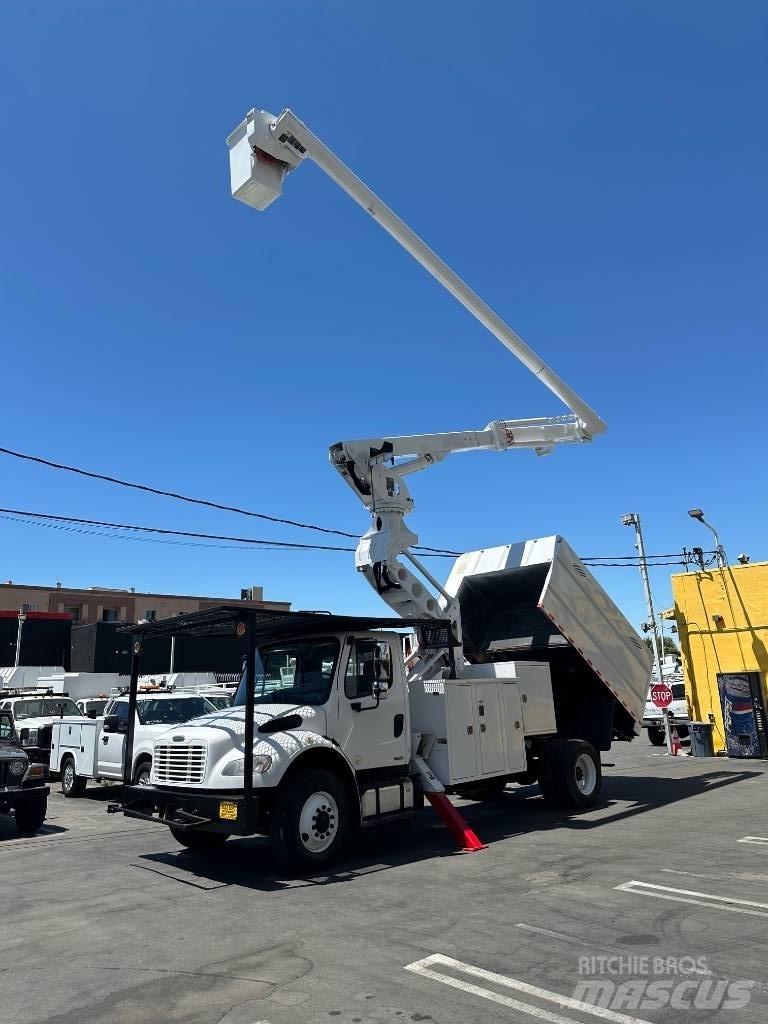Freightliner M2106 Citi