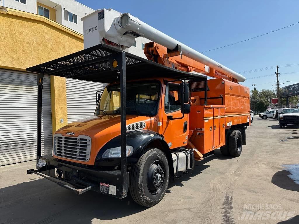 Freightliner M2106 Citi