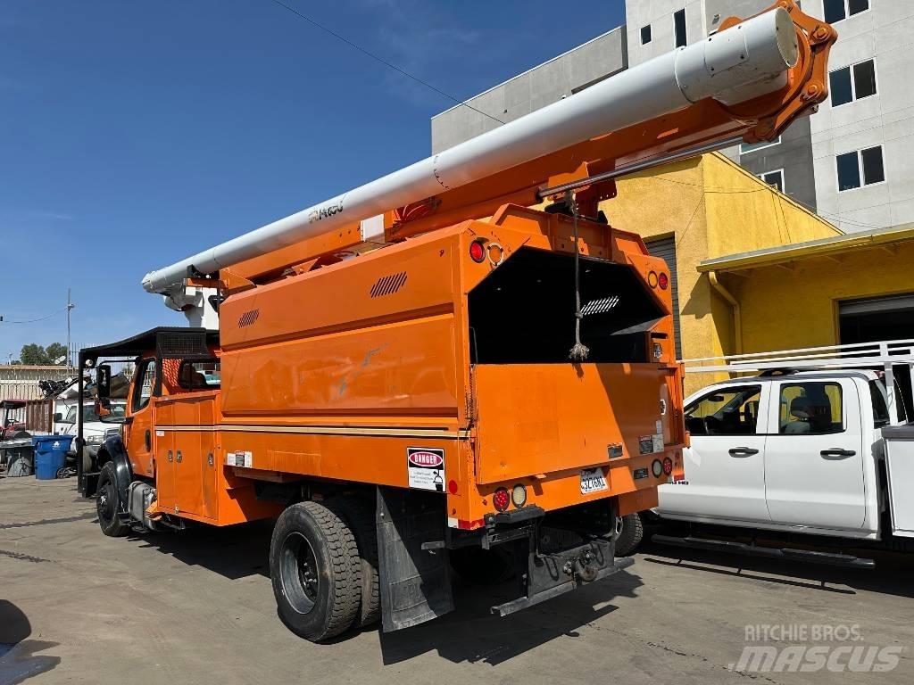 Freightliner M2106 Citi