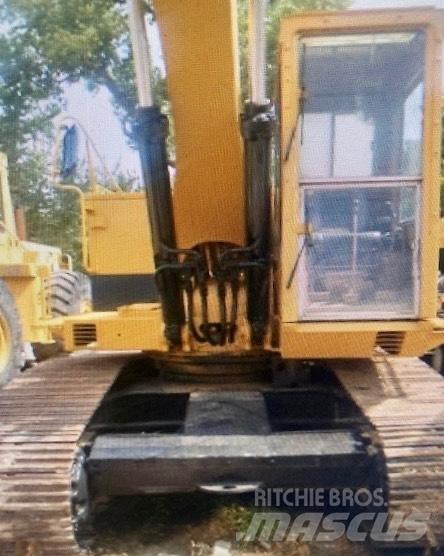 CAT 225 B LC Kāpurķēžu ekskavatori