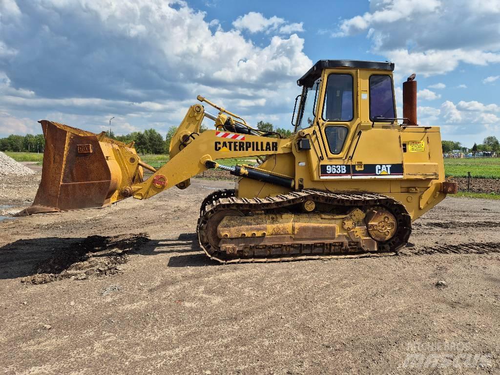 CAT 963B Kāpurķēžu iekrāvēji