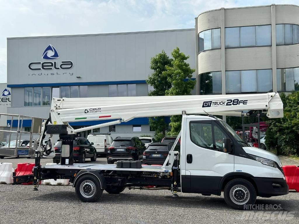 Cela DT 28 truck FE Pacēlāji uz automašīnas bāzes