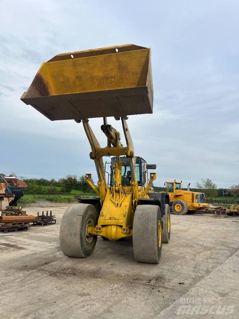 Komatsu WA 470-3H Iekrāvēji uz riteņiem