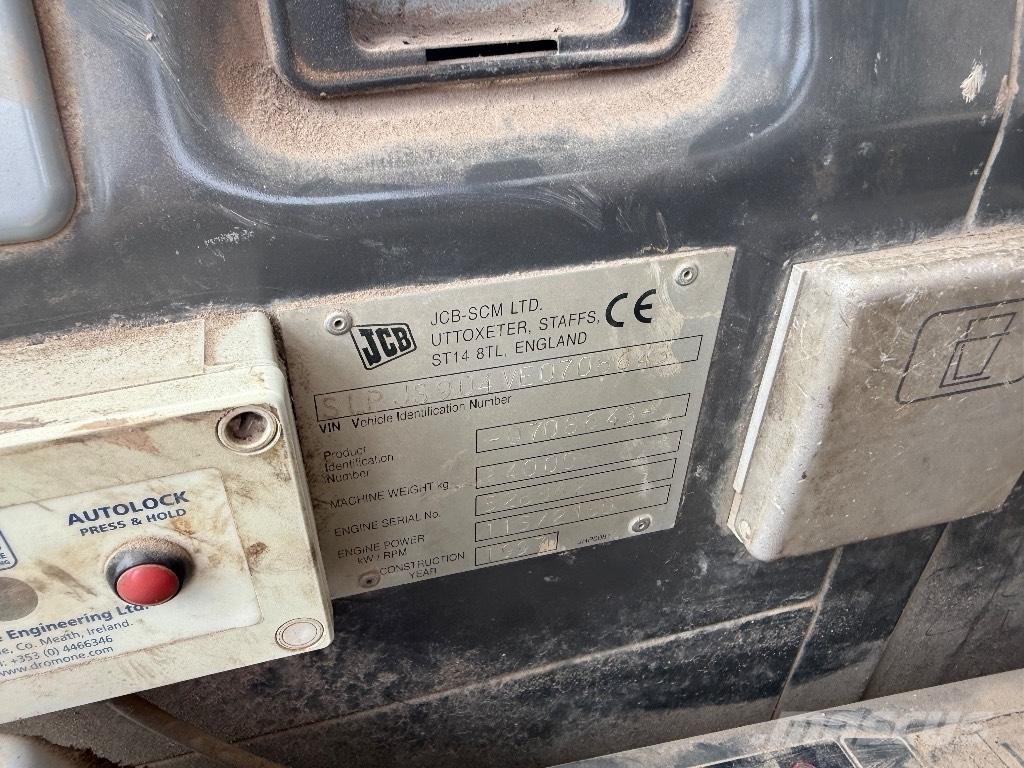 JCB JS 240 LC Kāpurķēžu ekskavatori