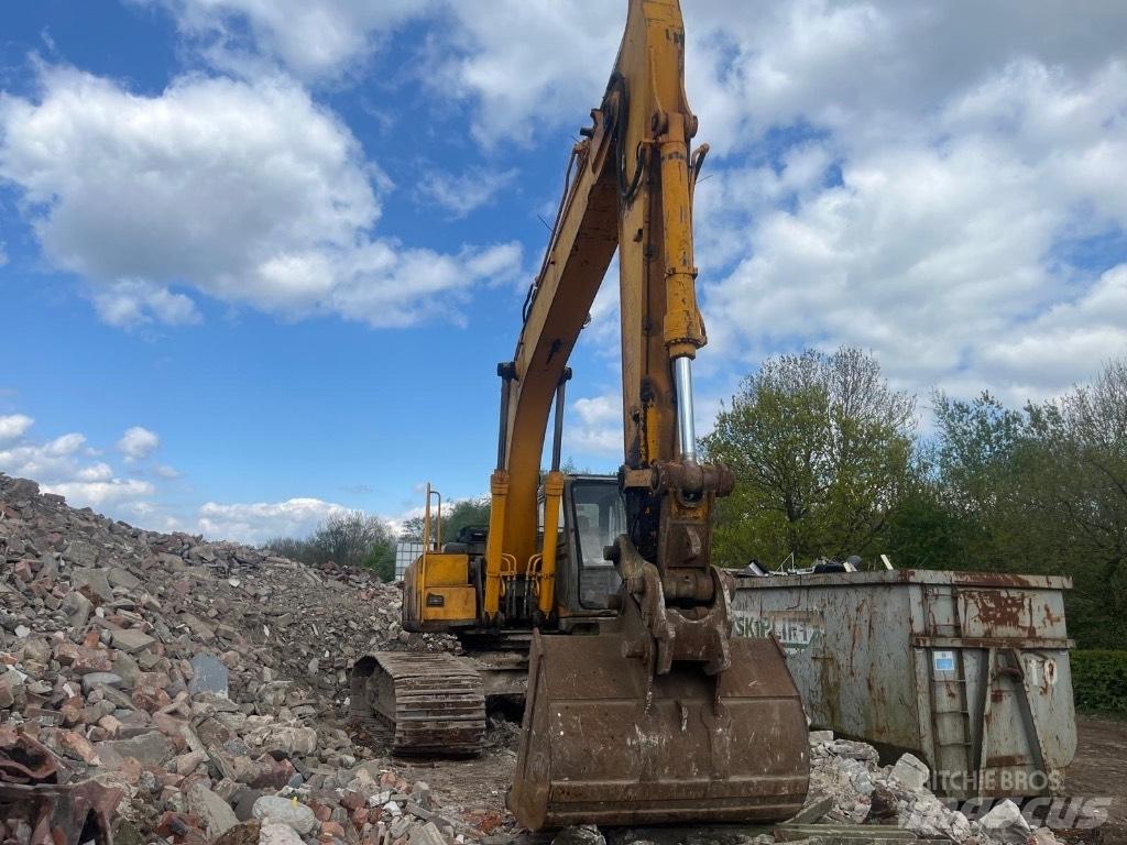 JCB JS 240 LC Kāpurķēžu ekskavatori