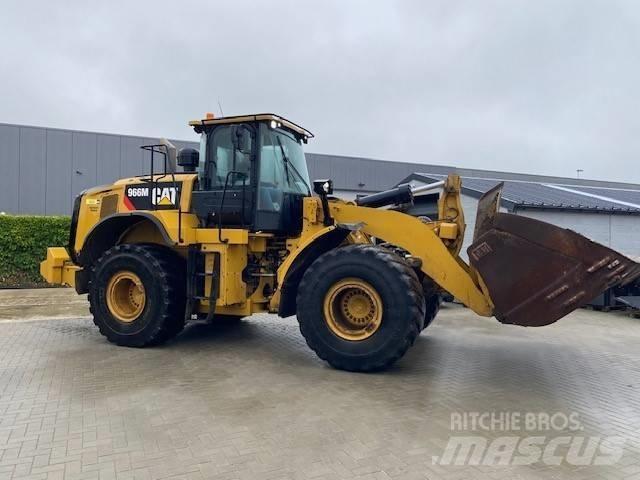 CAT 966 M Iekrāvēji uz riteņiem