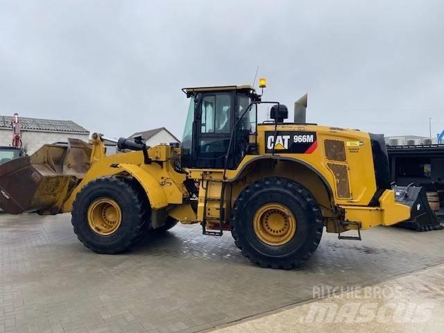 CAT 966 M Iekrāvēji uz riteņiem