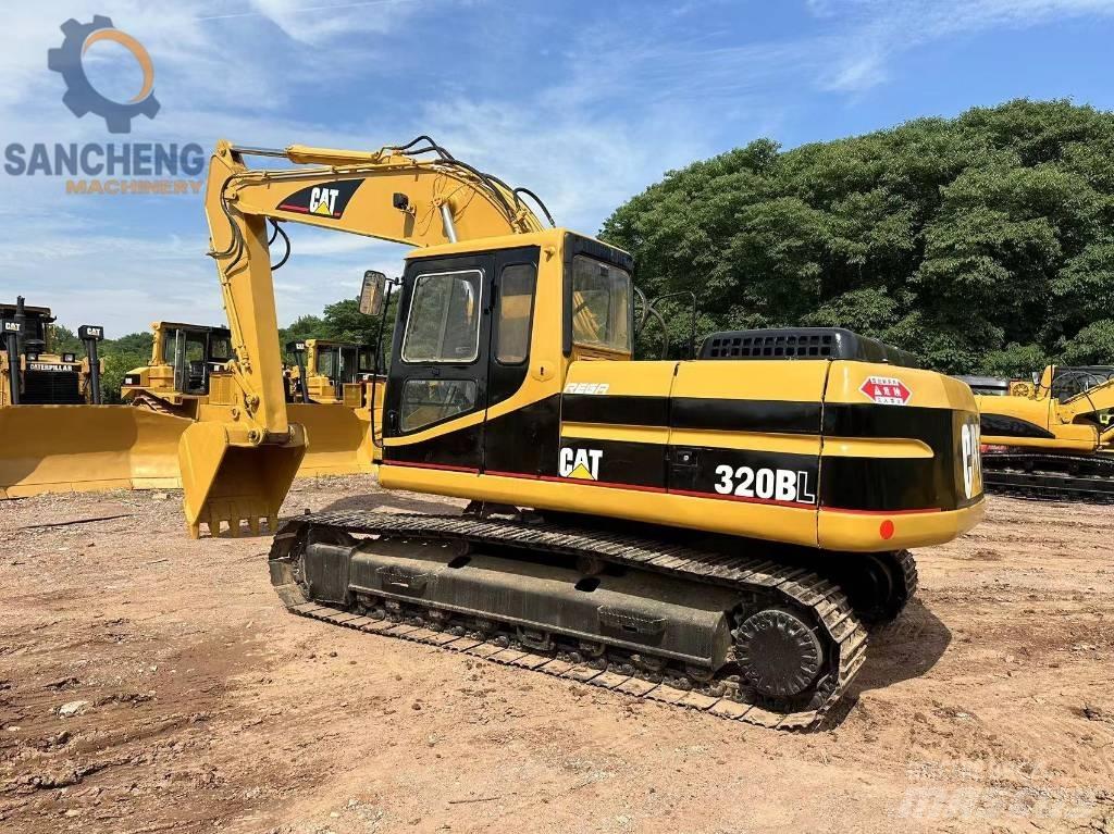 CAT 320 B Kāpurķēžu ekskavatori
