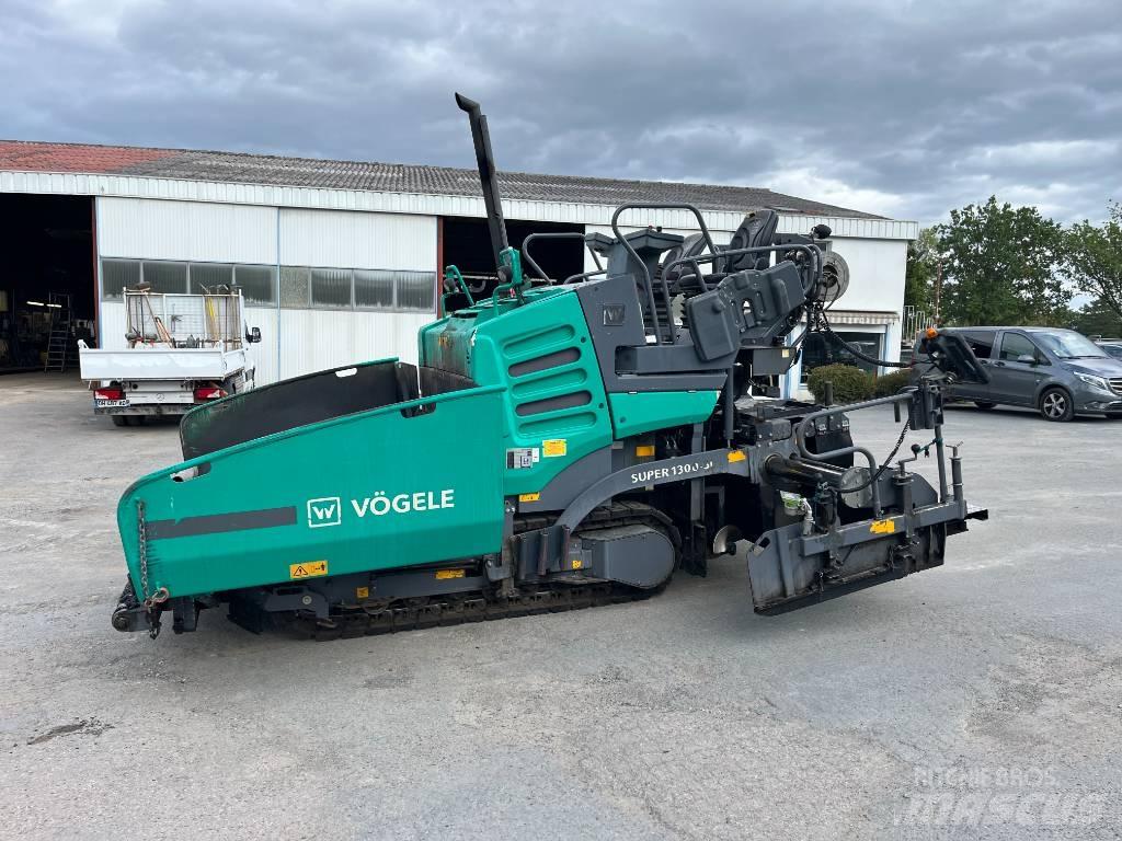 Vögele Super 1300-3i Asfalta klājēji