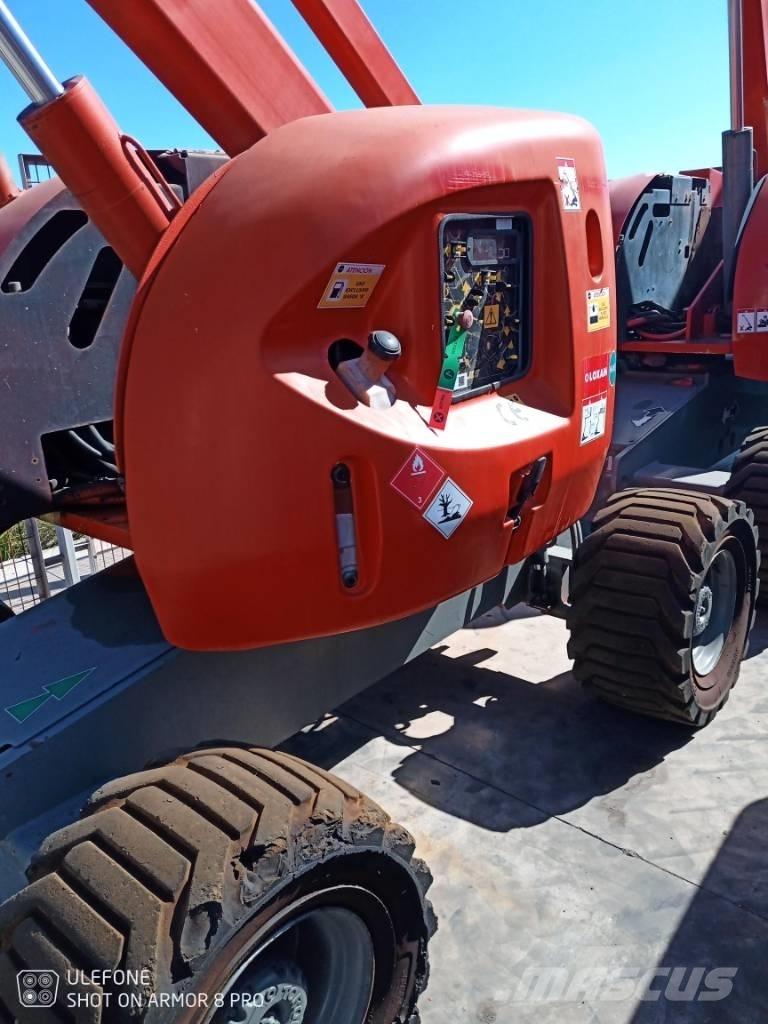 JLG 450 AJ II Strēles pacēlāji