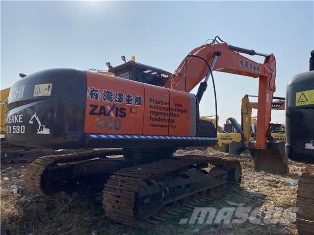 Hitachi ZX240 Kāpurķēžu ekskavatori