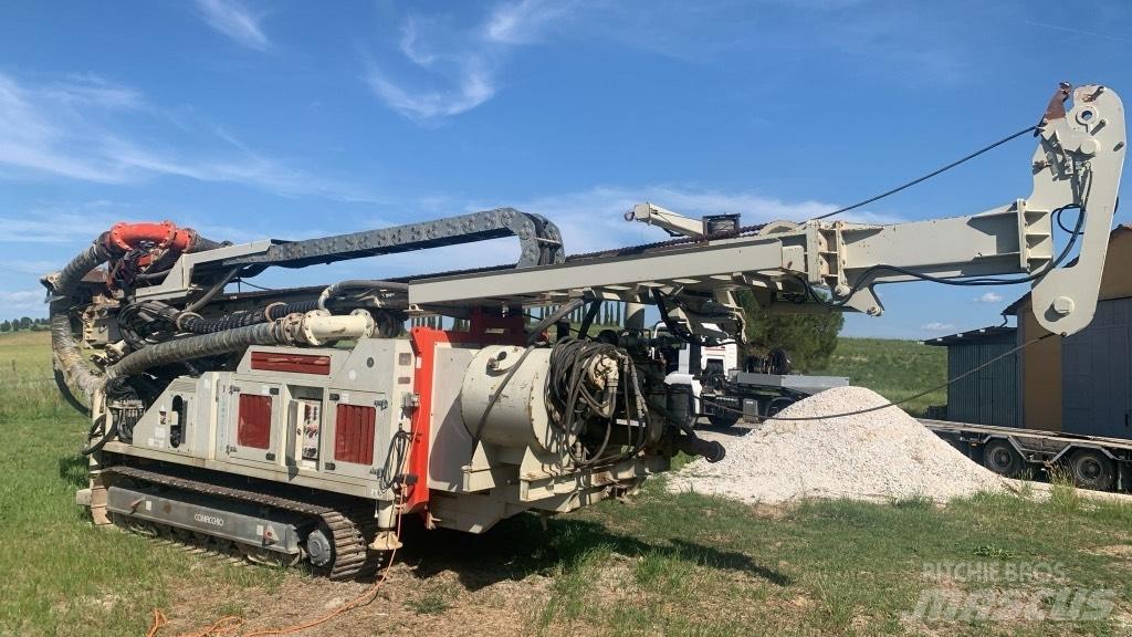 Comacchio MC 900 P1 Akas urbšanas iekārtas