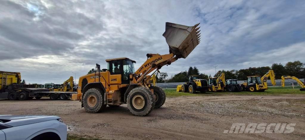 Hyundai HL 965 Iekrāvēji uz riteņiem