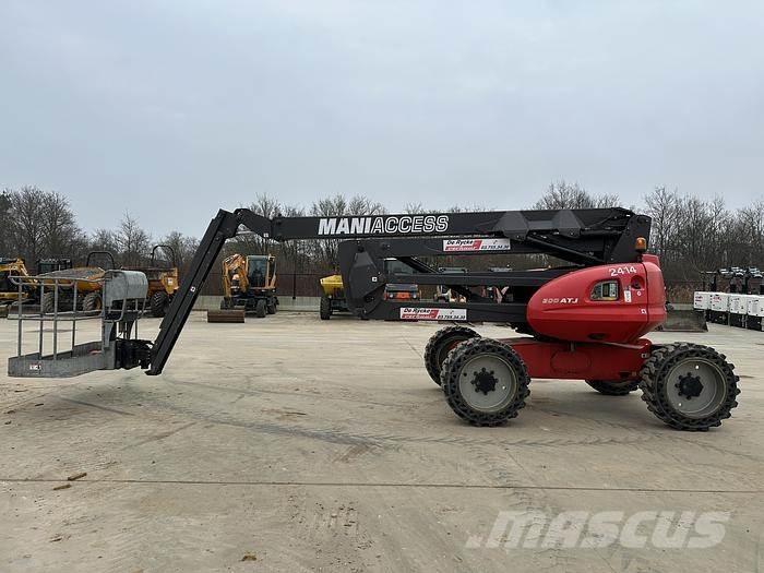 Manitou 200ATJ Strēles pacēlāji