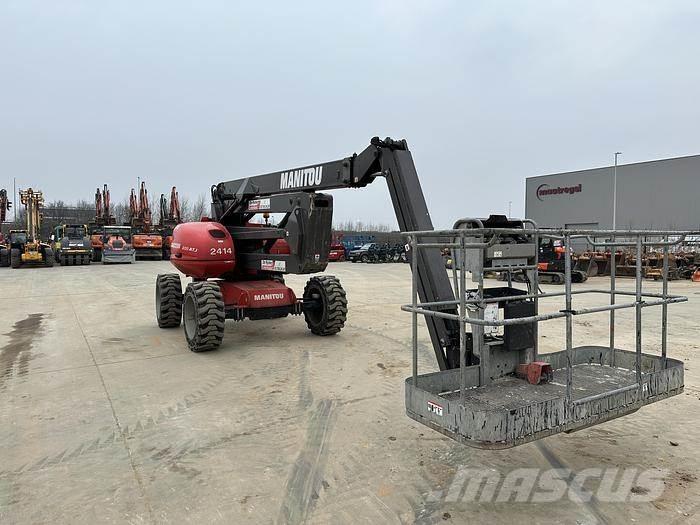 Manitou 200ATJ Strēles pacēlāji
