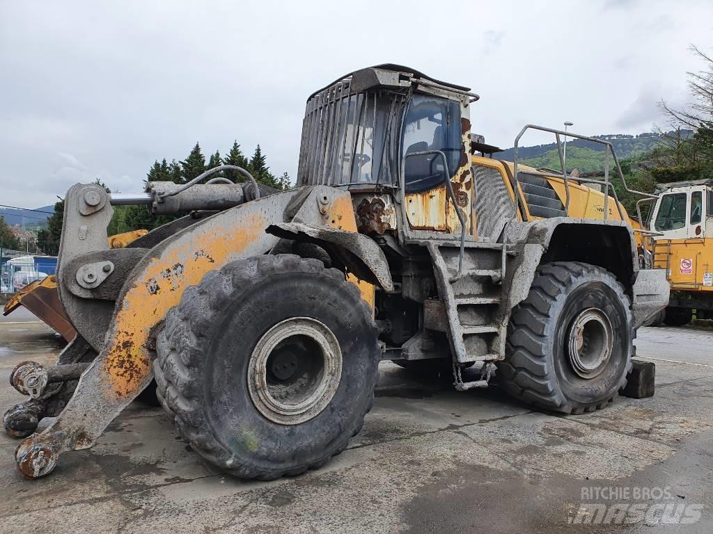 Liebherr L 586 Iekrāvēji uz riteņiem