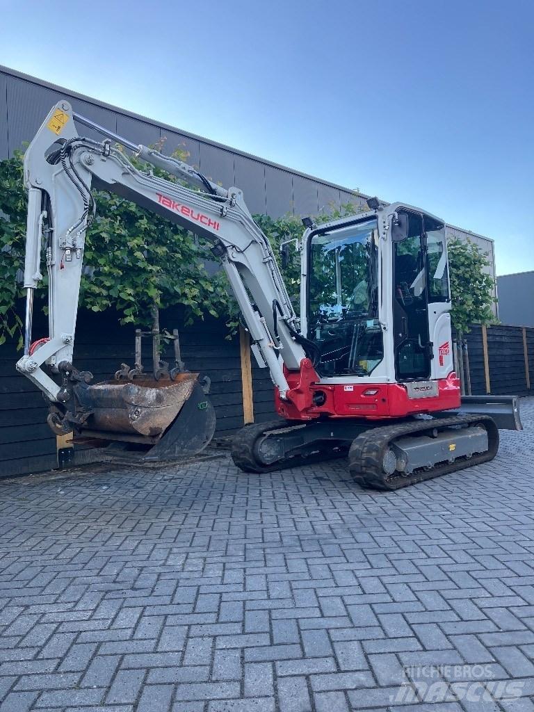 Takeuchi TB 335 R Mini ekskavatori < 7 t