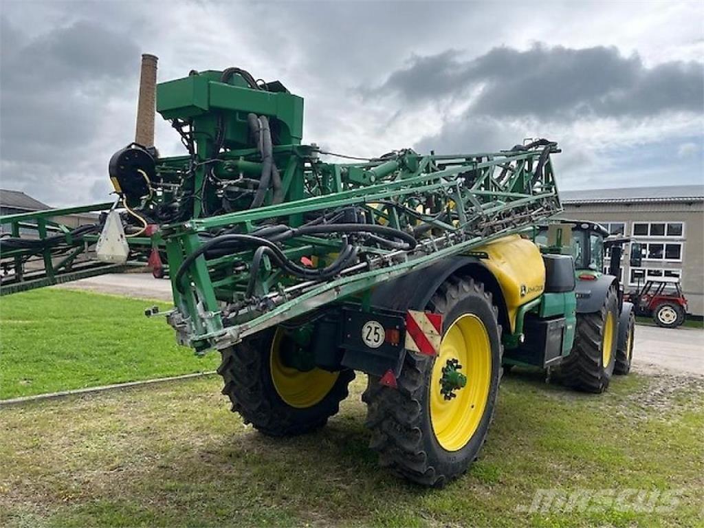 John Deere M952I Piekabināmie smidzinātāji(miglotāji)