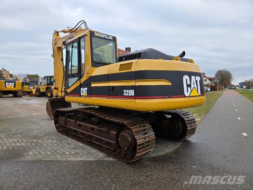 CAT 320BL Kāpurķēžu ekskavatori