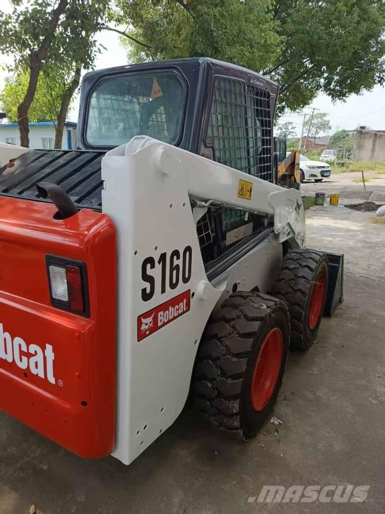 Bobcat S160 Lietoti riteņu kompaktiekrāvēji