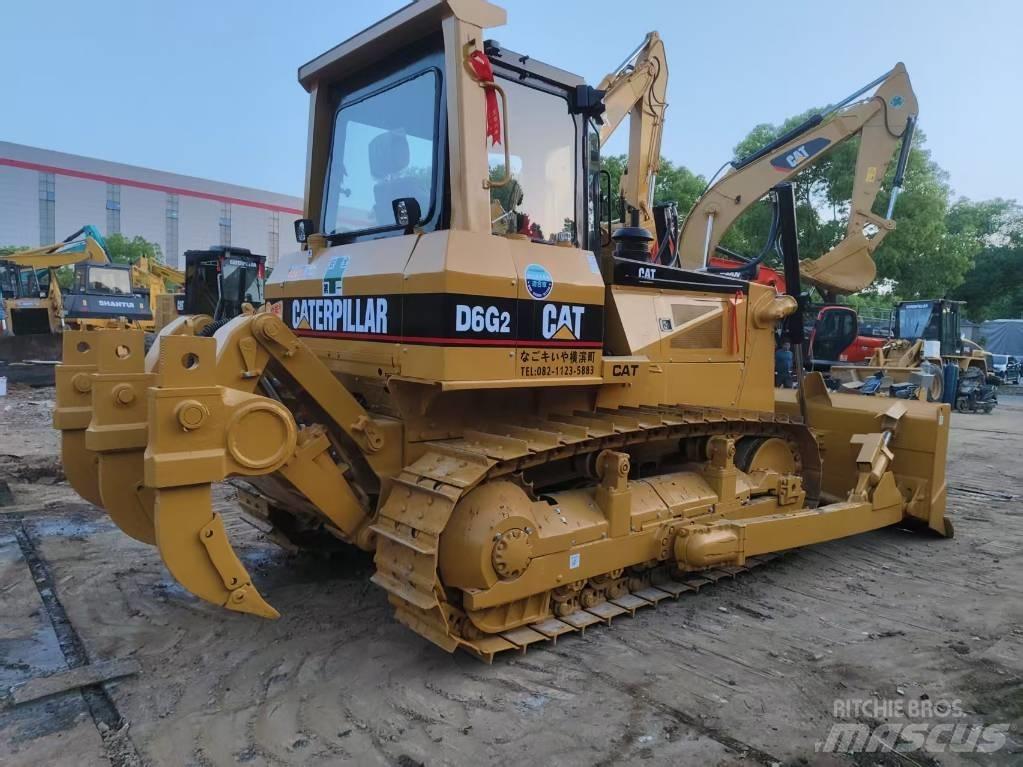 CAT D6G2 Kāpurķēžu ekskavatori
