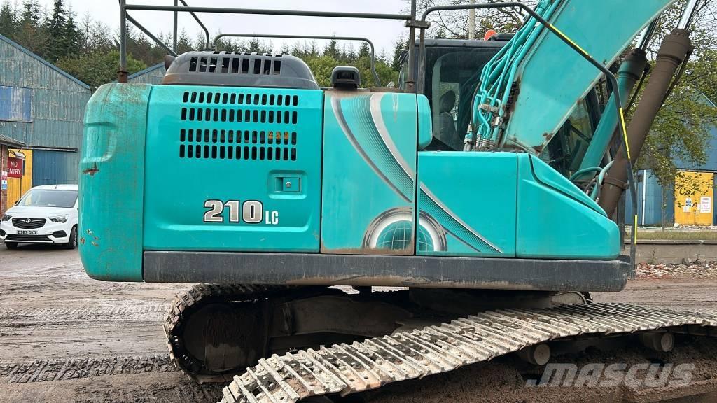 Kobelco SK210LC-10 Kāpurķēžu ekskavatori