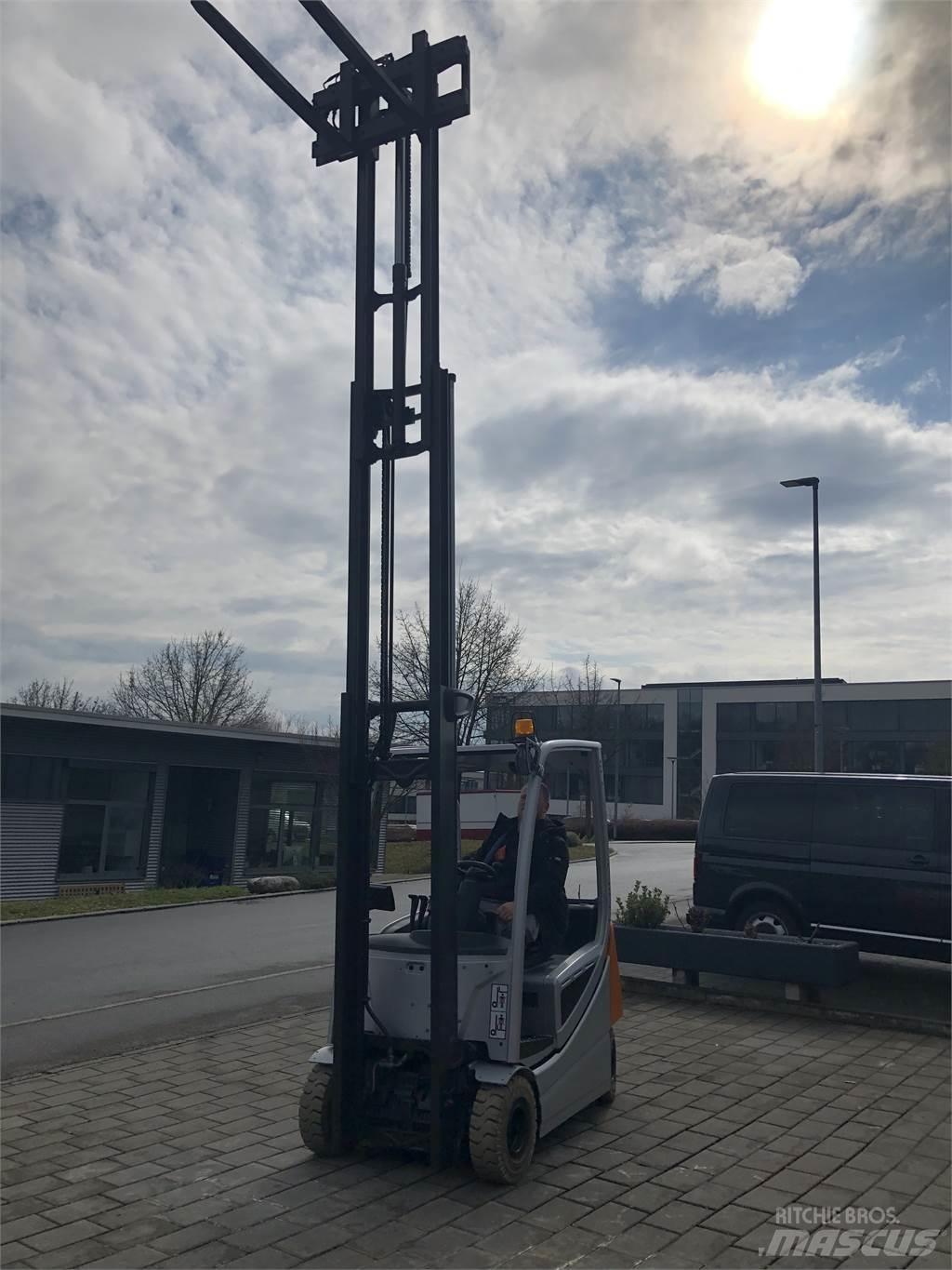 Still RX20-16P Elektriskie iekrāvēji
