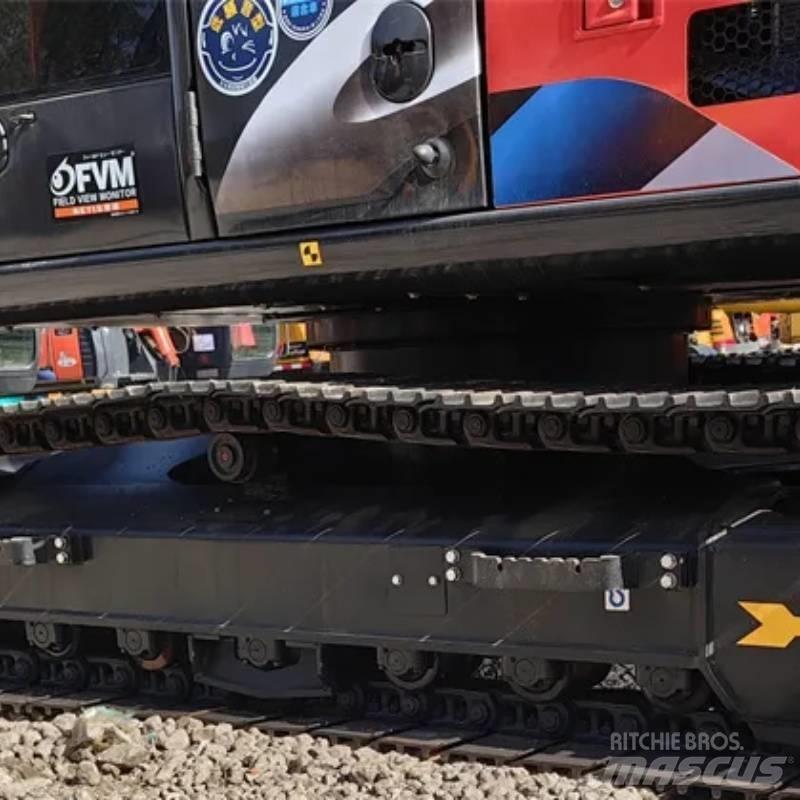 Hitachi ZX 130 Kāpurķēžu ekskavatori