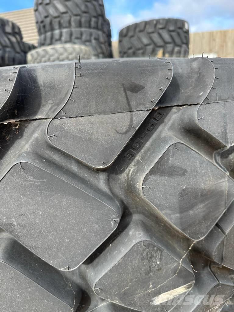 Goodyear 20.5R25 Riepas, riteņi un diski